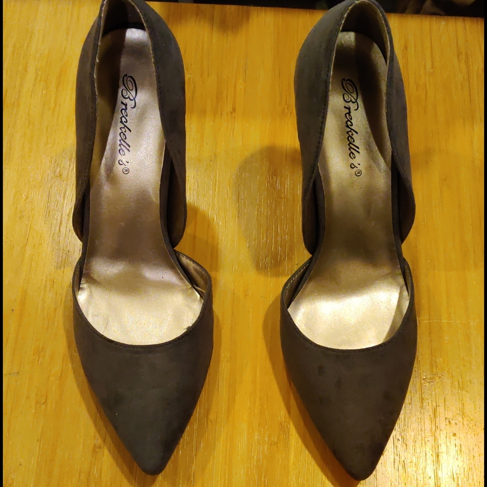 🆑4/$25 Women Heels